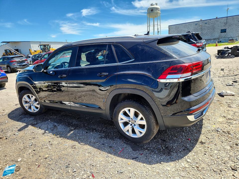 Снимка 2 от търг – 2021 VOLKSWAGEN ATLAS CROSS SPORT с VIN 1V2GC2CA6MC212734