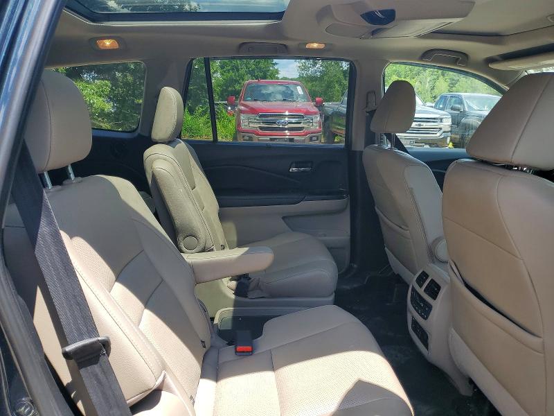 Photo 11 from auction – 2020 HONDA PILOT with VIN 5FNYF6H07LB009812