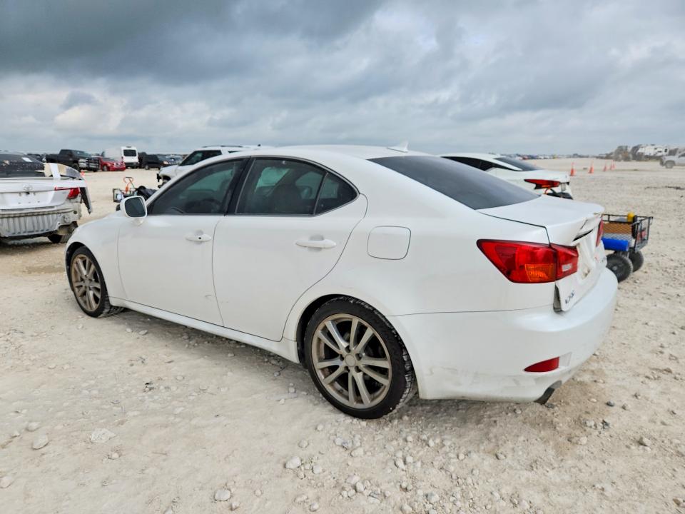 Photo 2 from auction – 2007 LEXUS IS with VIN JTHBK262672044945