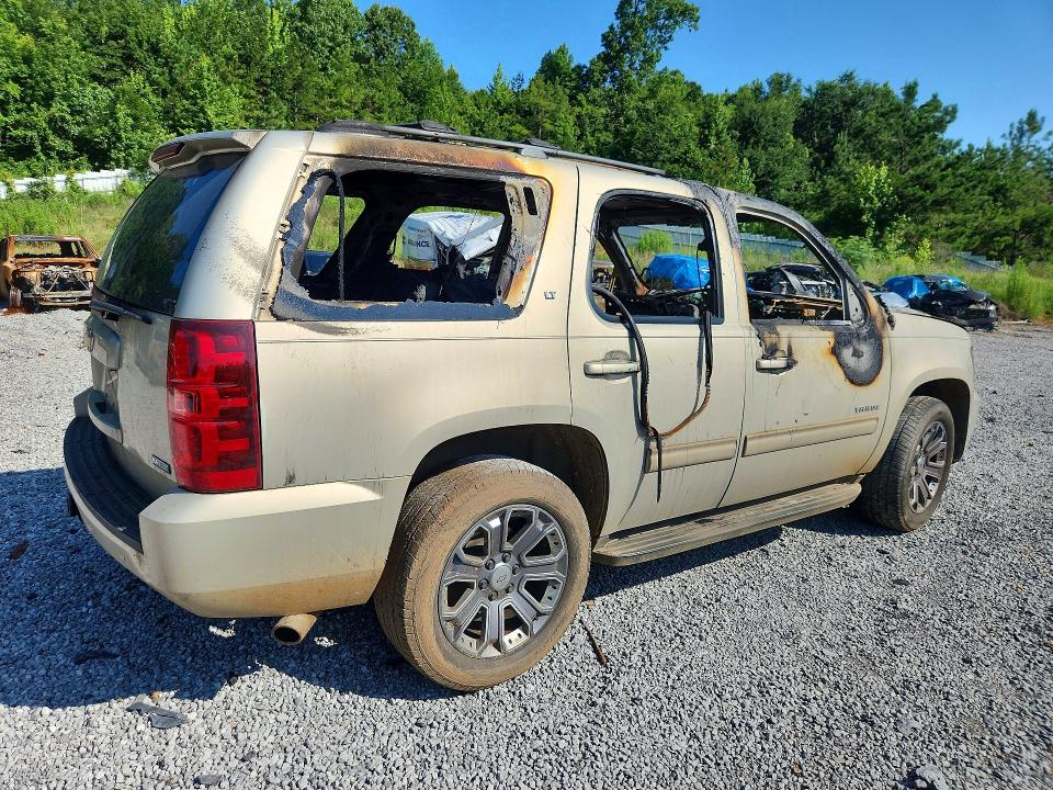 Photo 3 from auction – 2012 CHEVROLET TAHOE with VIN 1GNSCBE09CR139166