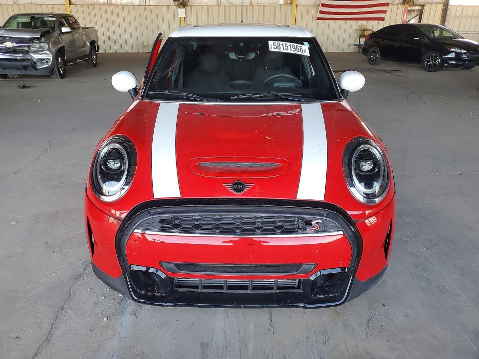Zdjęcie 5 z aukcji – 2022 MINI COOPER z VIN WMW53DK06N2P86610