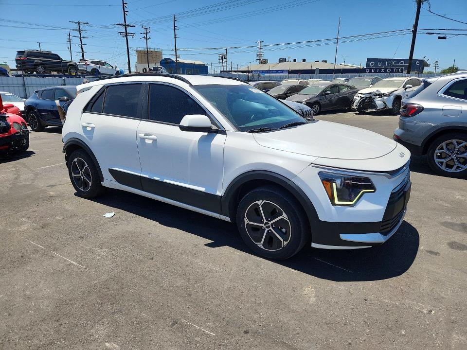 Zdjęcie 4 z aukcji – 2025 KIA NIRO z VIN KNDCP3LE4S5237453