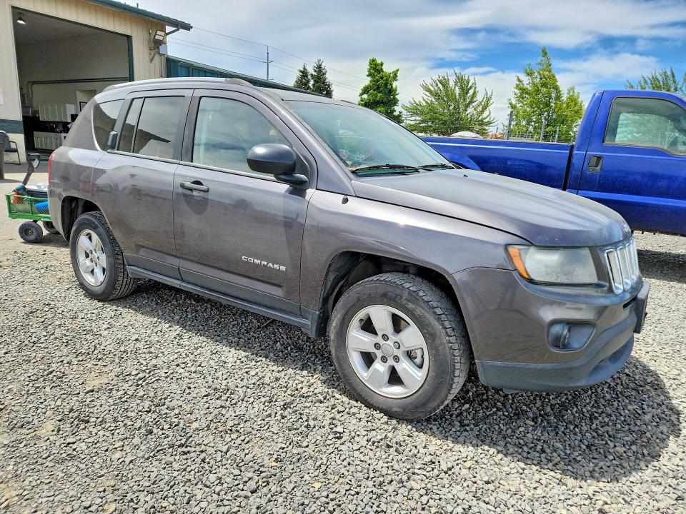Photo 4 from auction – 2016 JEEP COMPASS with VIN 1C4NJCBA8GD547627