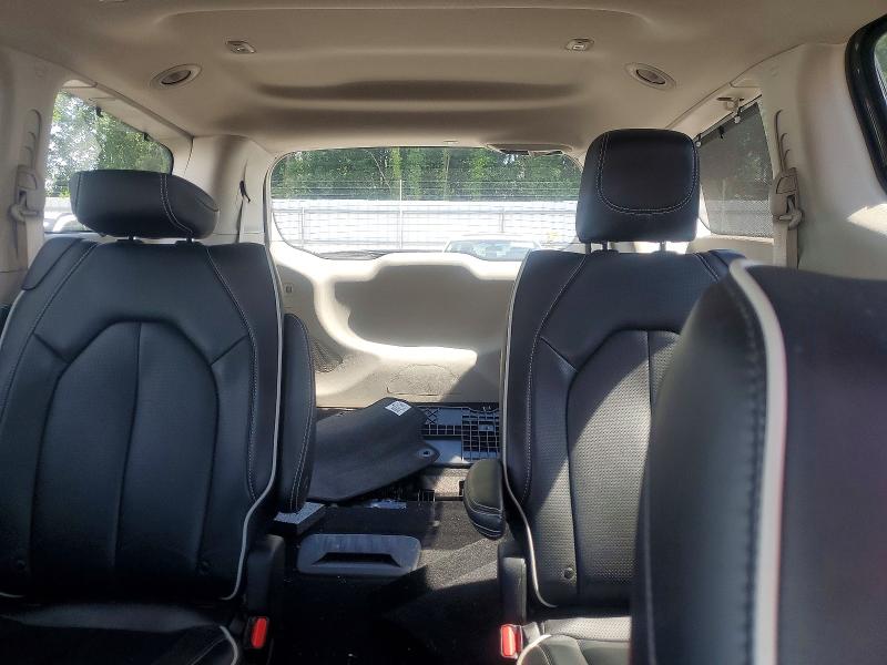 Photo 10 from auction – 2023 CHRYSLER PACIFICA with VIN 2C4RC1GGXPR517863