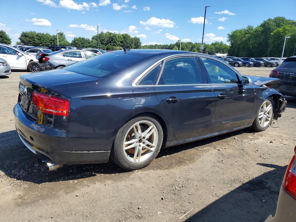 Photo 3 from auction – 2013 AUDI S8 with VIN WAUD2AFD5DN011383