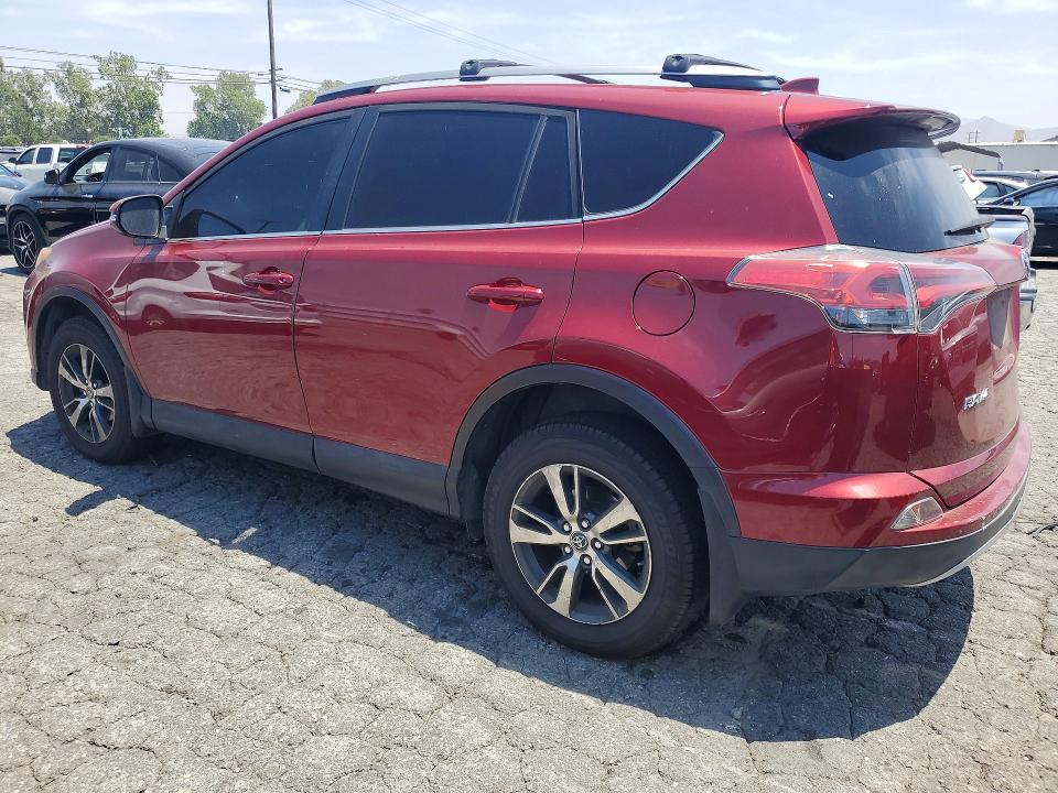 Photo 2 from auction – 2018 TOYOTA RAV4 with VIN 2T3WFREV5JW477411