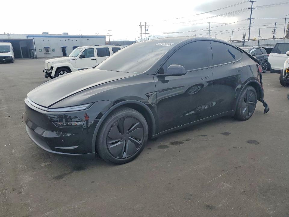 TESLA MODEL Y 2026 with VIN 7SAYGDED6TF624590 - Photo from auction