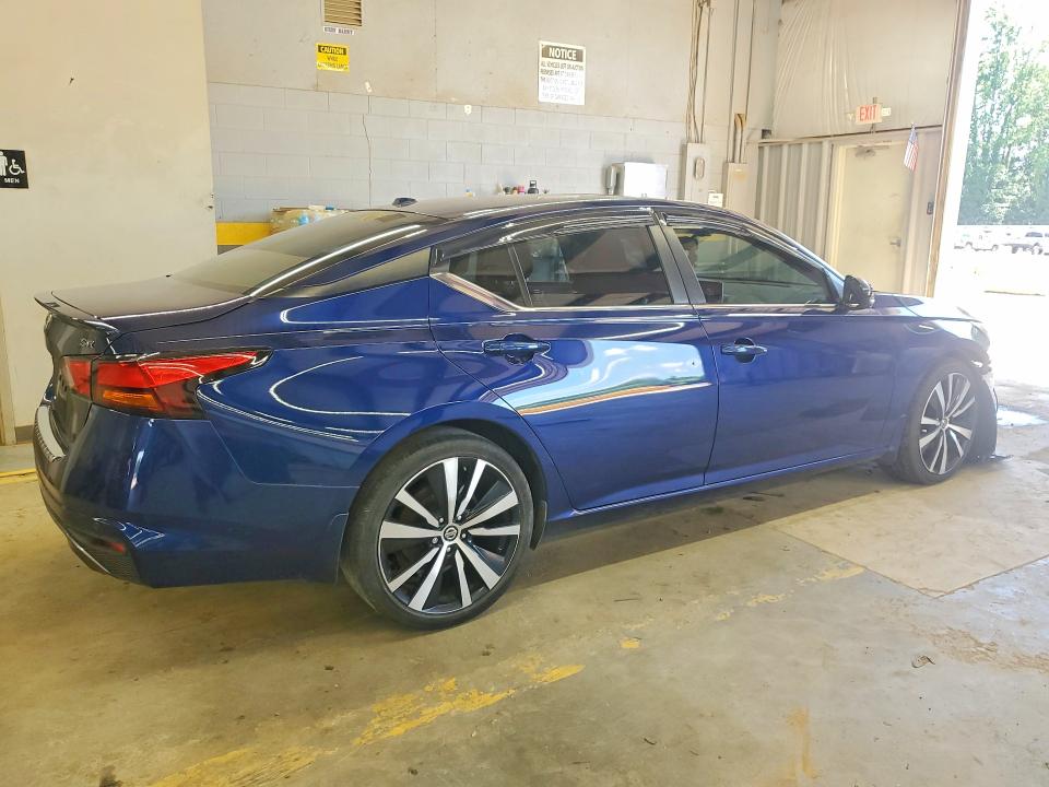 Photo 3 from auction – 2021 NISSAN ALTIMA with VIN 1N4BL4CV9MN374474