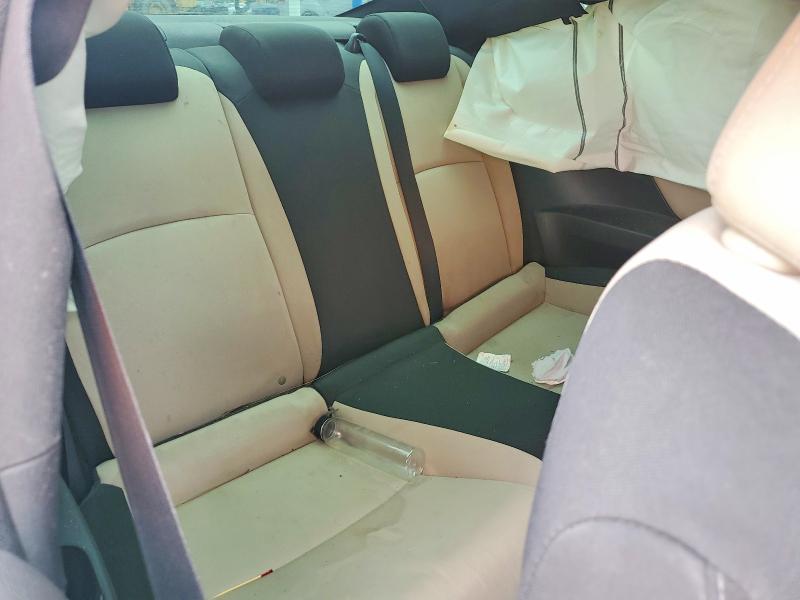 Photo 10 from auction – 2016 HONDA CIVIC with VIN 2HGFC4B04GH304395
