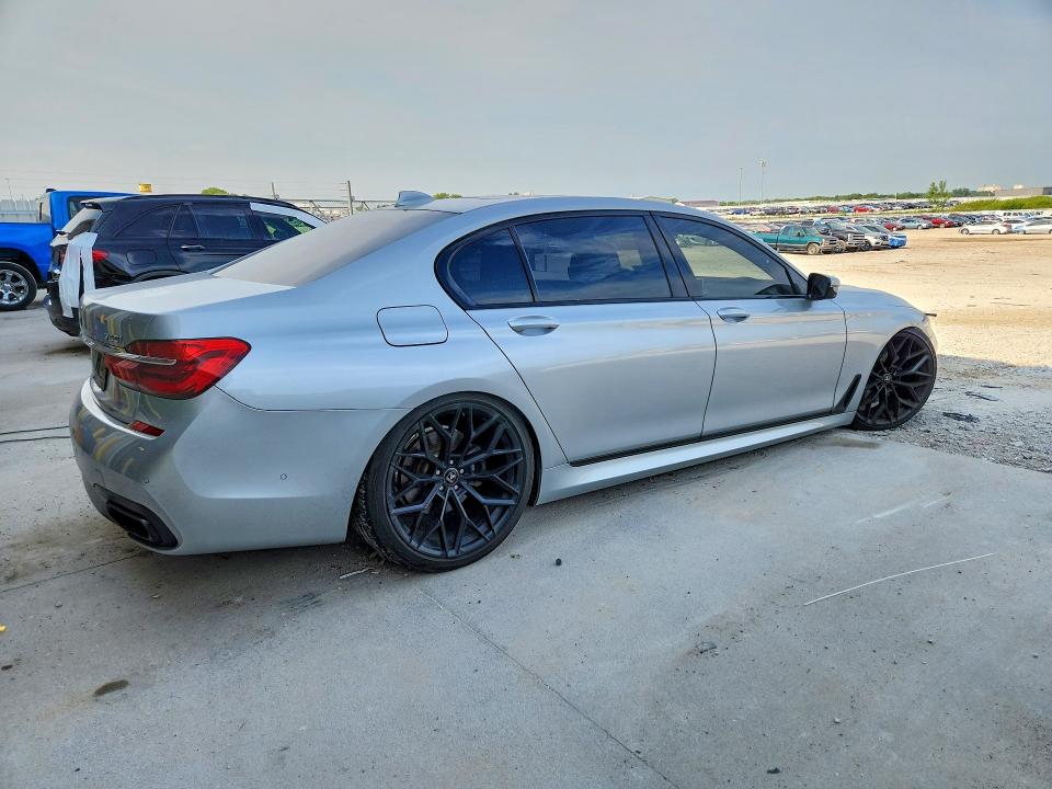 Фото 3 с аукциона – 2017 BMW 750 с VIN WBA7F0C53HGM21294