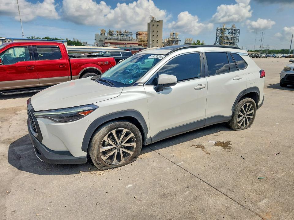 TOYOTA COROLLA CROSS 2023 with VIN 7MUDAAAGXPV071154 - Photo from auction