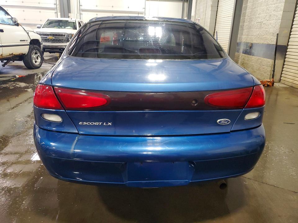Photo 6 from auction – 1998 FORD ESCORT with VIN 1FAFP10P5WW306535