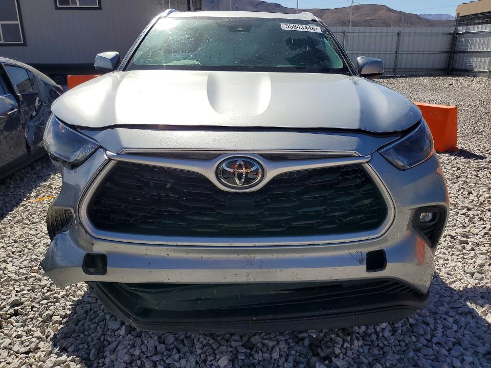 Photo 5 from auction – 2023 TOYOTA HIGHLANDER with VIN 5TDKDRAH4PS016411