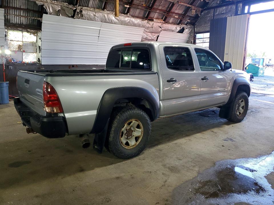 Photo 3 from auction – 2014 TOYOTA TACOMA with VIN 5TFLU4ENXEX093413