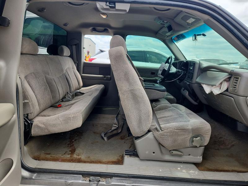Photo 10 from auction – 2000 CHEVROLET SILVERADO with VIN 2GCEC19T3Y1223052