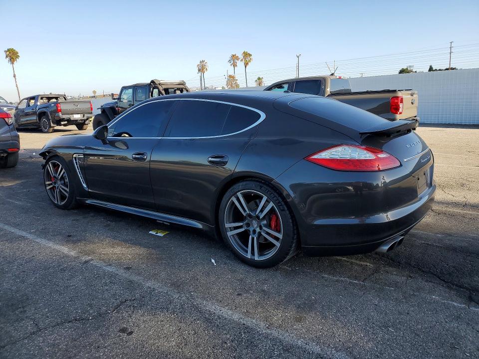 Photo 2 from auction – 2012 PORSCHE PANAMERA with VIN WP0AC2A75CL091028