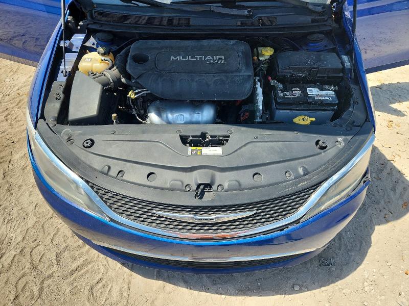 Photo 11 from auction – 2016 CHRYSLER 200 with VIN 1C3CCCAB0GN154909