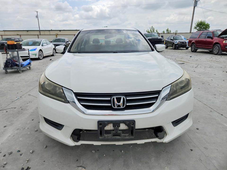 Photo 5 from auction – 2014 HONDA ACCORD with VIN 1HGCR2F31EA040008