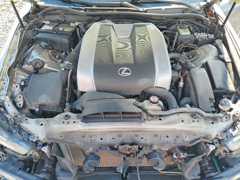 Photo 11 from auction – 2019 LEXUS IS with VIN JTHC81D26K5038344