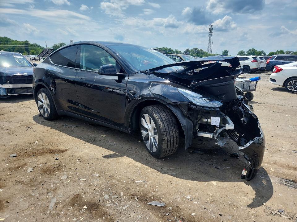 Photo 4 from auction – 2023 TESLA MODEL Y with VIN 7SAYGDEE9PA160366