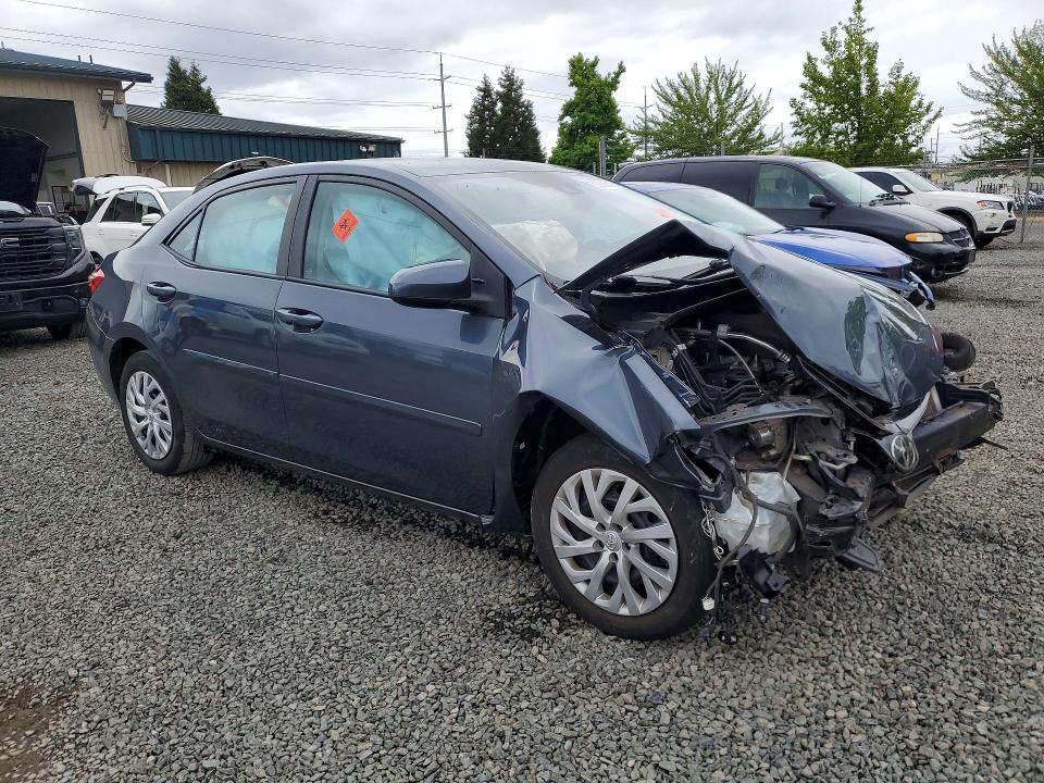 Photo 4 from auction – 2018 TOYOTA COROLLA with VIN 2T1BURHE2JC005600