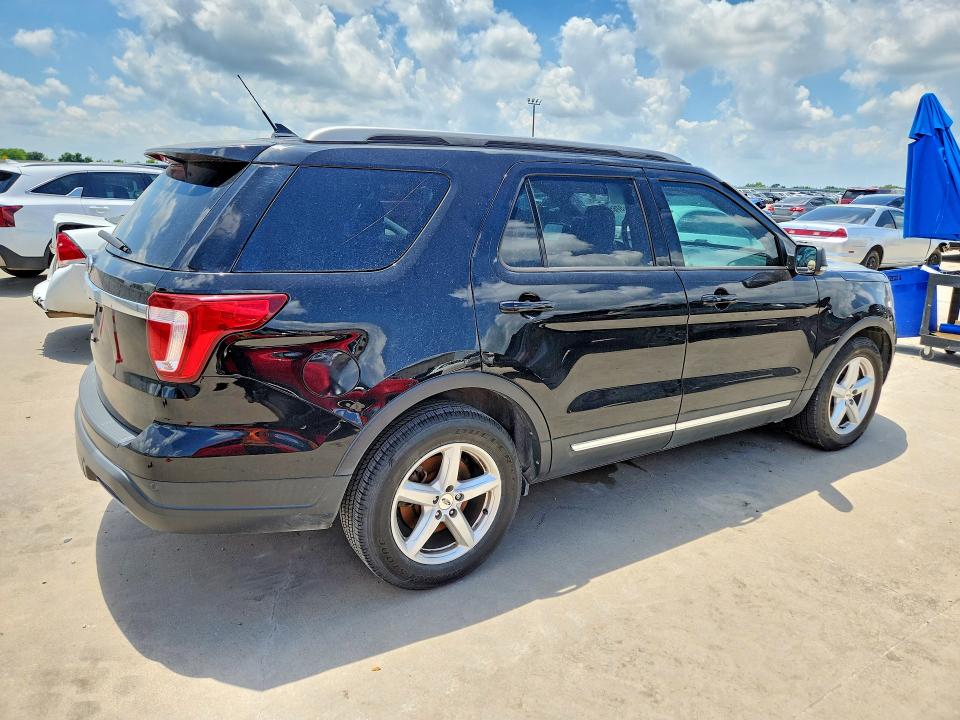 Photo 3 from auction – 2019 FORD EXPLORER with VIN 1FM5K7D87KGA40073
