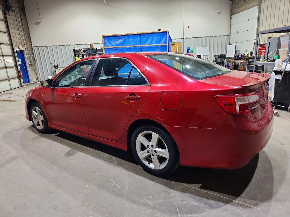 Photo 2 from auction – 2014 TOYOTA CAMRY with VIN 4T1BF1FK4EU815593