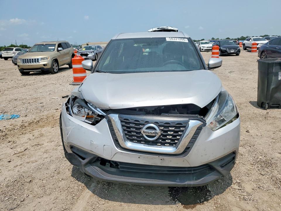 Photo 5 from auction – 2019 NISSAN KICKS with VIN 3N1CP5CU4KL548838