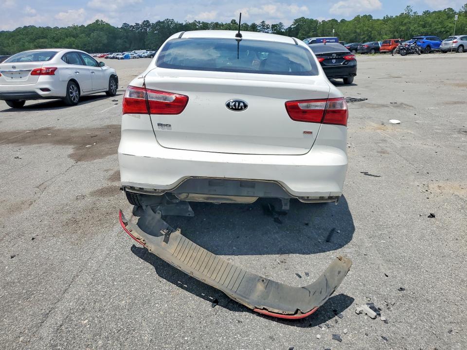Photo 6 from auction – 2017 KIA RIO with VIN KNADM4A38H6037261