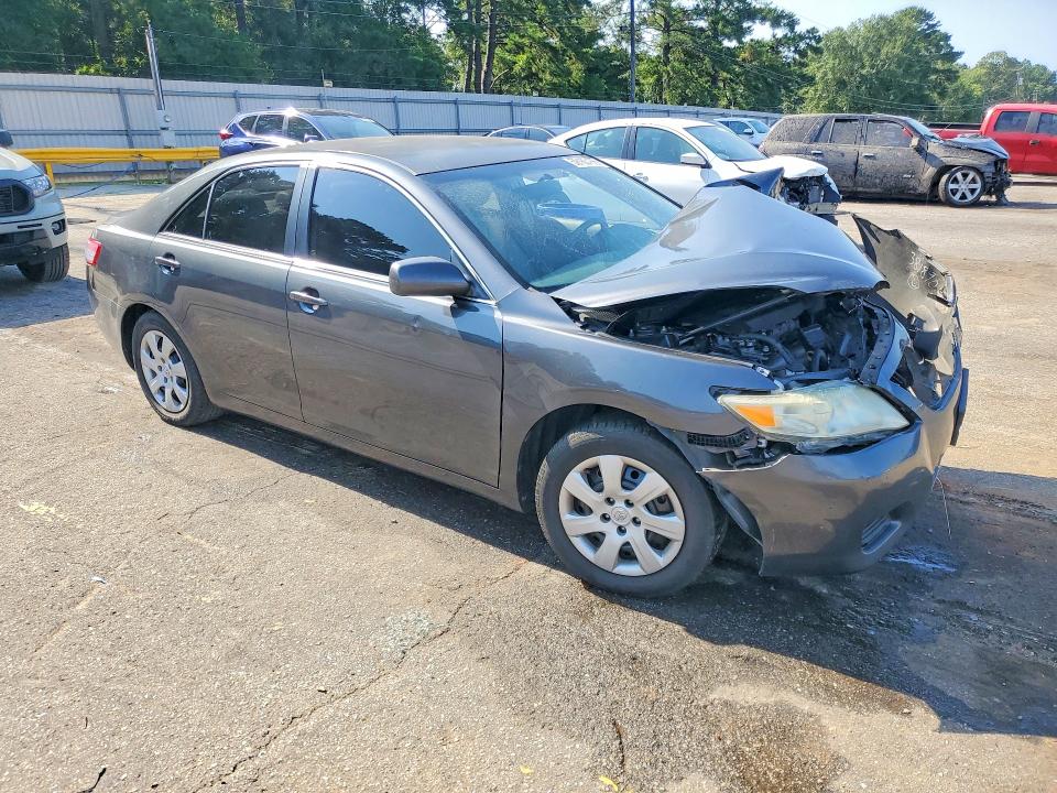 Photo 4 from auction – 2011 TOYOTA CAMRY with VIN 4T1BF3EK0BU131925