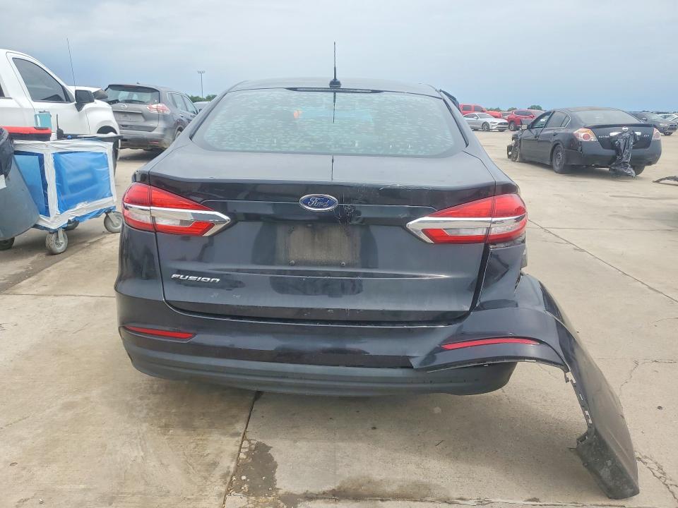 Photo 6 from auction – 2019 FORD FUSION with VIN 3FA6P0G7XKR231439