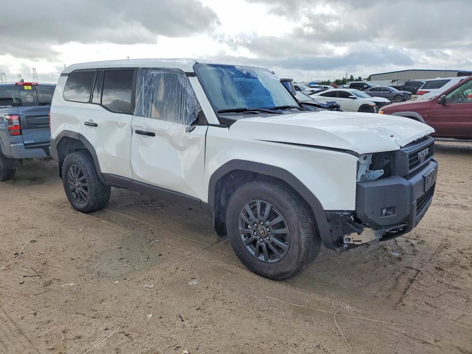 Photo 4 from auction – 2024 TOYOTA LAND CRUISER with VIN JTEABFAJ9RK004182