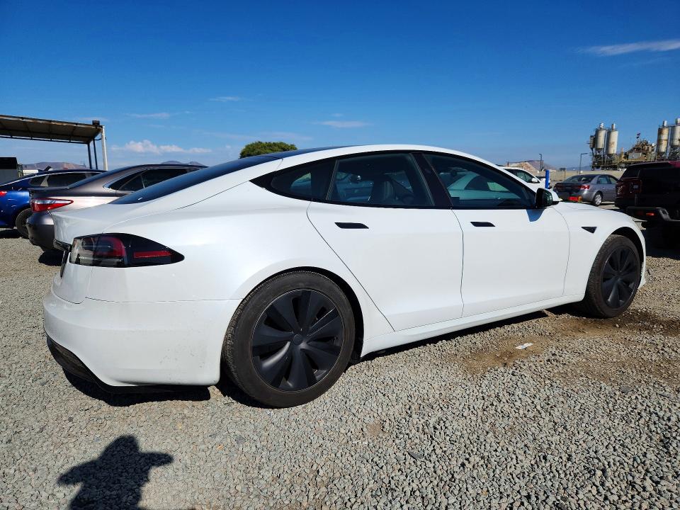 Photo 3 from auction – 2023 TESLA MODEL S with VIN 5YJSA1E52PF522981