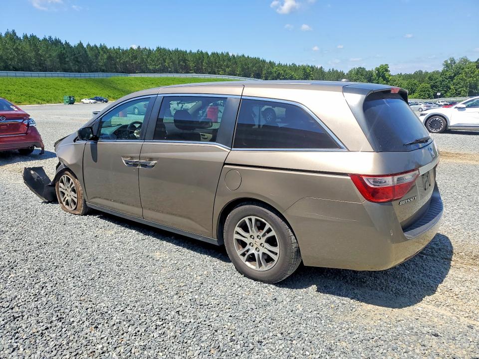 Photo 2 from auction – 2013 HONDA ODYSSEY with VIN 5FNRL5H61DB015697
