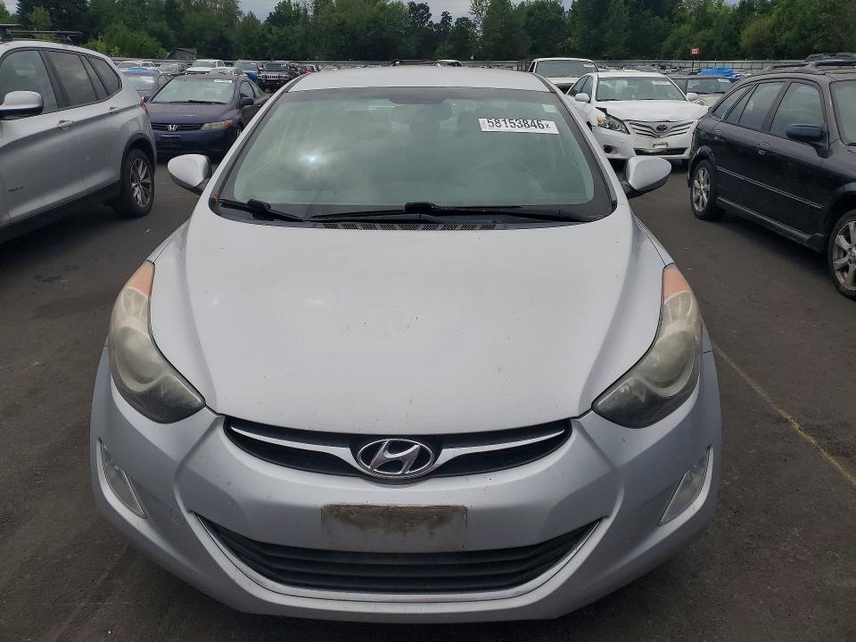 Photo 5 from auction – 2013 HYUNDAI ELANTRA with VIN KMHDH4AE3DU651273