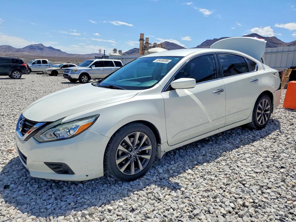 NISSAN ALTIMA 2017 with VIN 1N4AL3AP0HC124214 - Photo from auction