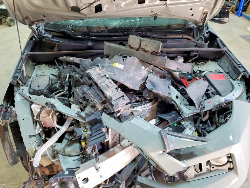 Photo 12 from auction – 2019 TOYOTA RAV4 with VIN 2T3J1RFV2KC017374