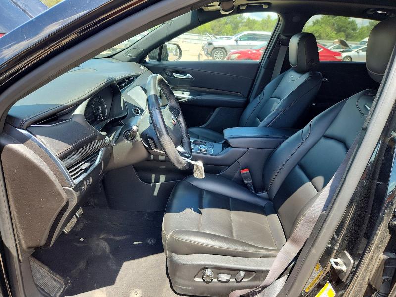 Photo 7 from auction – 2019 CADILLAC XT4 with VIN 1GYFZER43KF104656