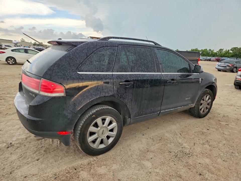Photo 3 from auction – 2008 LINCOLN MKX with VIN 2LMDU68CX8BJ40820