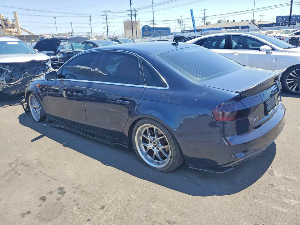 Снимка 2 от търг – 2015 AUDI A4 с VIN WAUFFAFL1FN009010