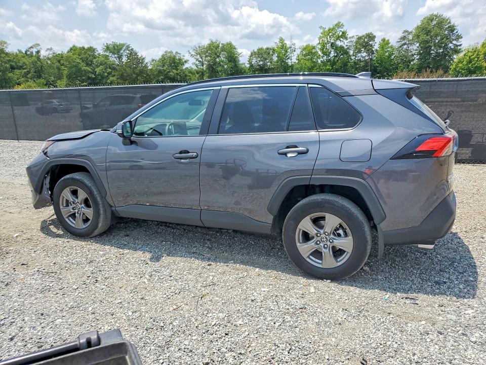 Photo 2 from auction – 2025 TOYOTA RAV4 with VIN 2T3W1RFV0SC363154