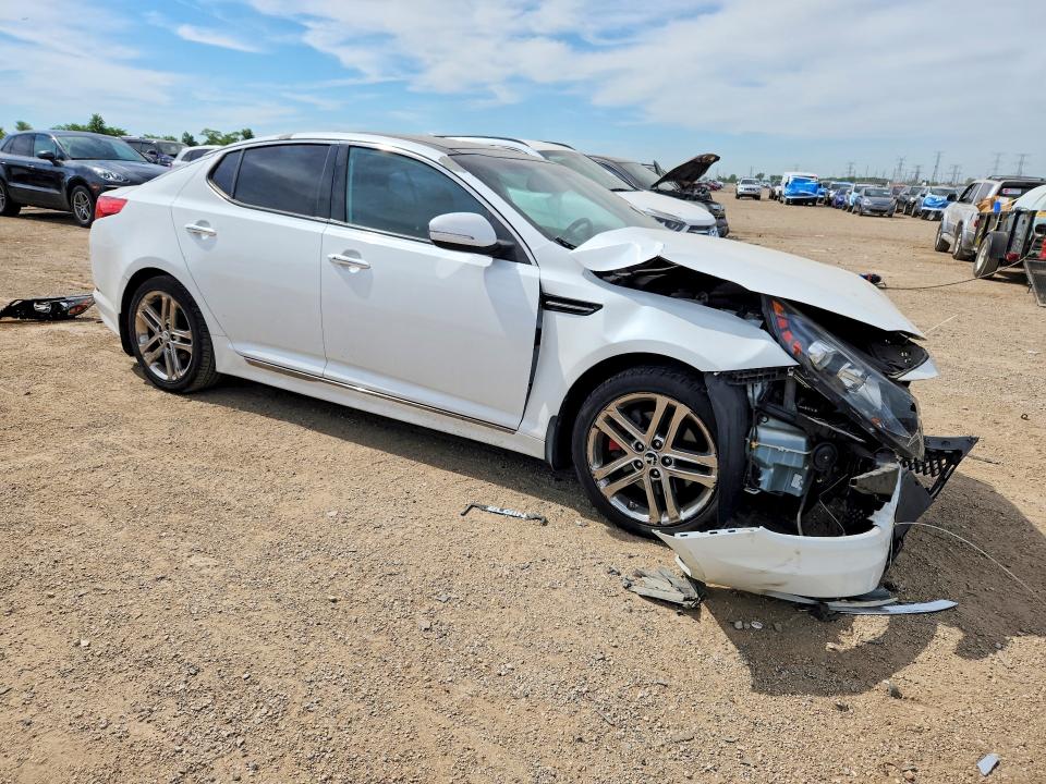 Фото 4 с аукциона – 2013 KIA OPTIMA с VIN 5XXGR4A64DG219675
