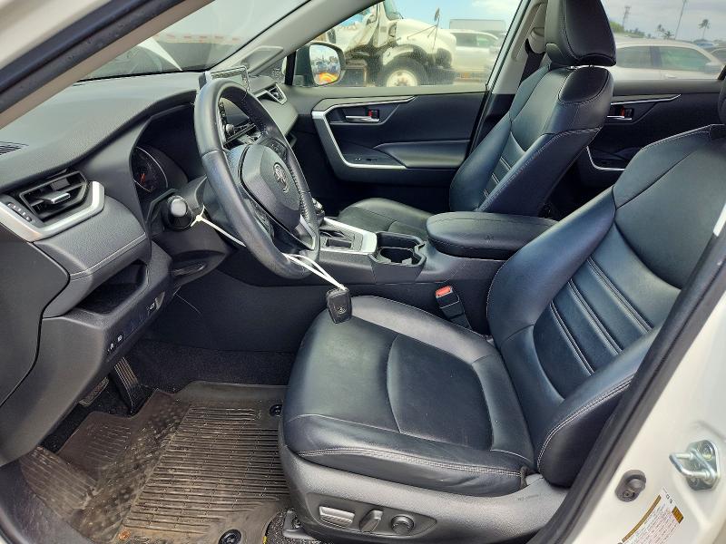 Photo 7 from auction – 2021 TOYOTA RAV4 with VIN JTMC1RFV3MD072097