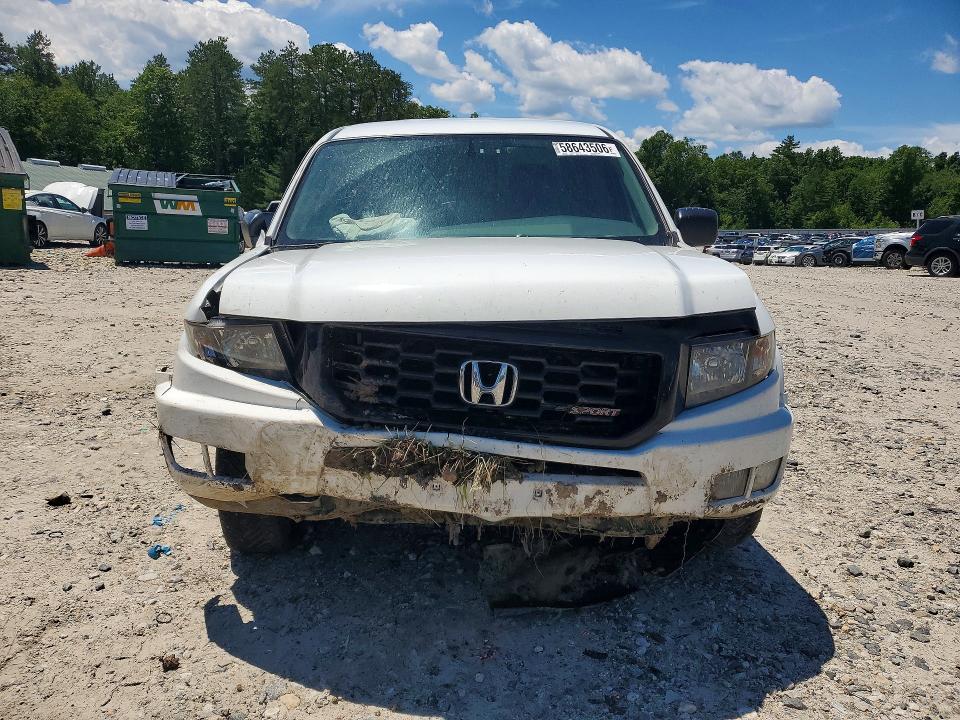 Снимка 5 от търг – 2013 HONDA RIDGELINE с VIN 5FPYK1F74DB011587