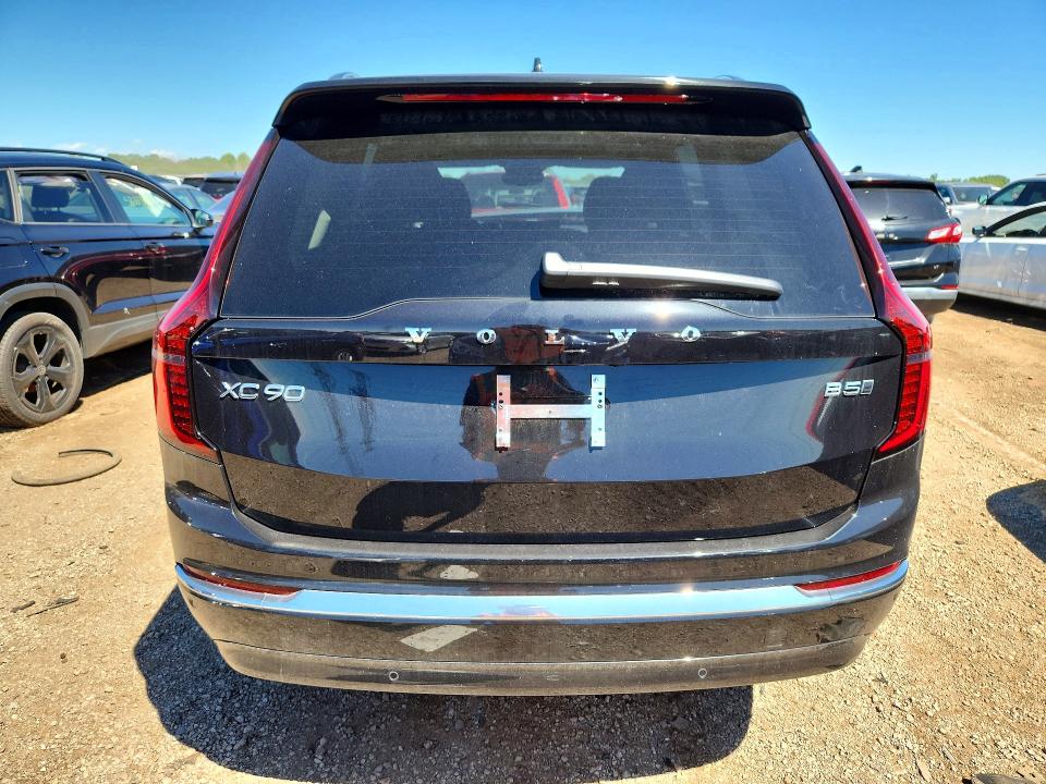 Photo 6 from auction – 2026 VOLVO XC90 with VIN YV4M12PE6T1464188