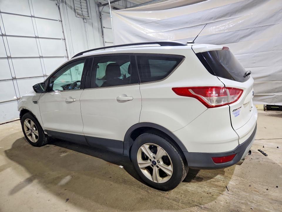 Photo 2 from auction – 2015 FORD ESCAPE with VIN 1FMCU9GX4FUB99785