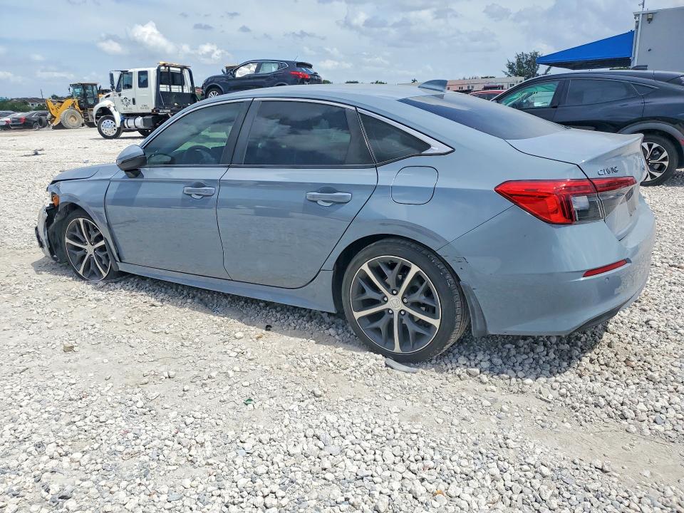 Photo 2 from auction – 2022 HONDA CIVIC with VIN 2HGFE1F92NH316348