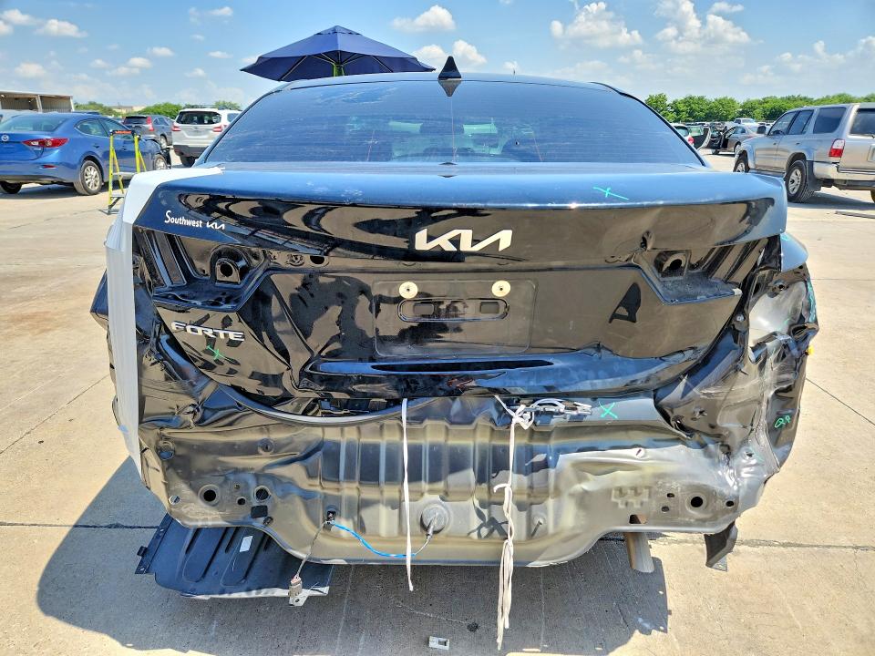 Photo 6 from auction – 2023 KIA FORTE with VIN 3KPF24AD3PE687957