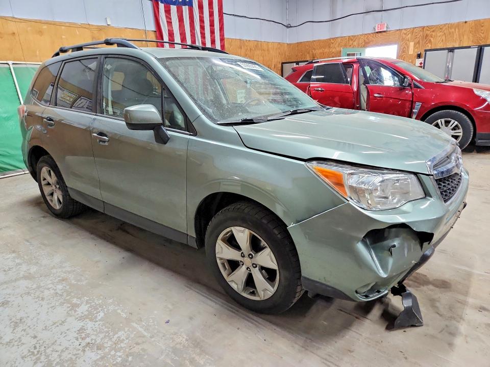 Photo 4 from auction – 2015 SUBARU FORESTER with VIN JF2SJADC7FH535340