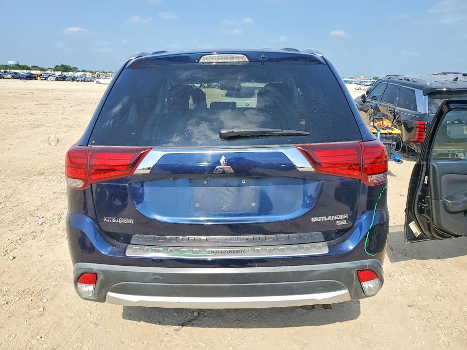 Photo 6 from auction – 2017 MITSUBISHI OUTLANDER with VIN JA4AD3A34HZ047598